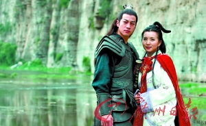 四家卫视昨同时开播，网友戏说新《三国》不如叫《曹操传》 - 三国文史