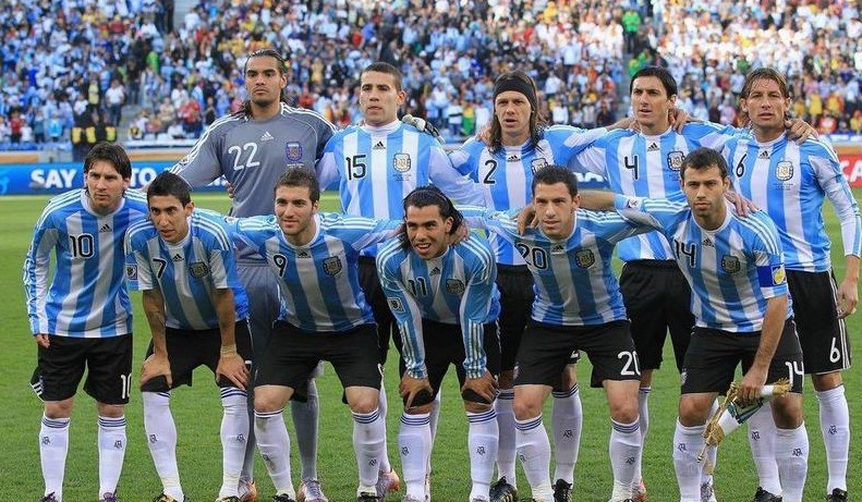 如泉涌出,但却无法改变阿根廷惨遭扫地出局的现实……有泪尽情流吧