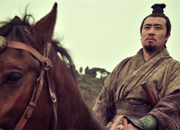 关羽在《隆中对》所扮演的角色