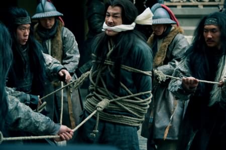 多情吕布最大错，误把枭雄当兄弟