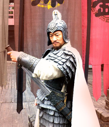 三国“穷屌丝”孙坚如何逆袭白富美