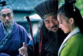 乱世董卓——四百年大汉江山的掘墓人